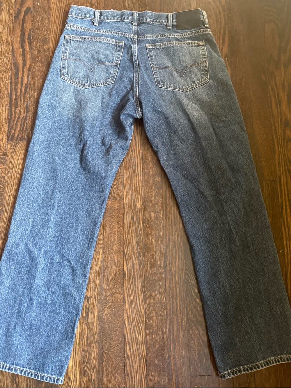 Harley-Davidson Men's Indigo Blue Denim Jeans with Leather Patch - Picture 6 of 7